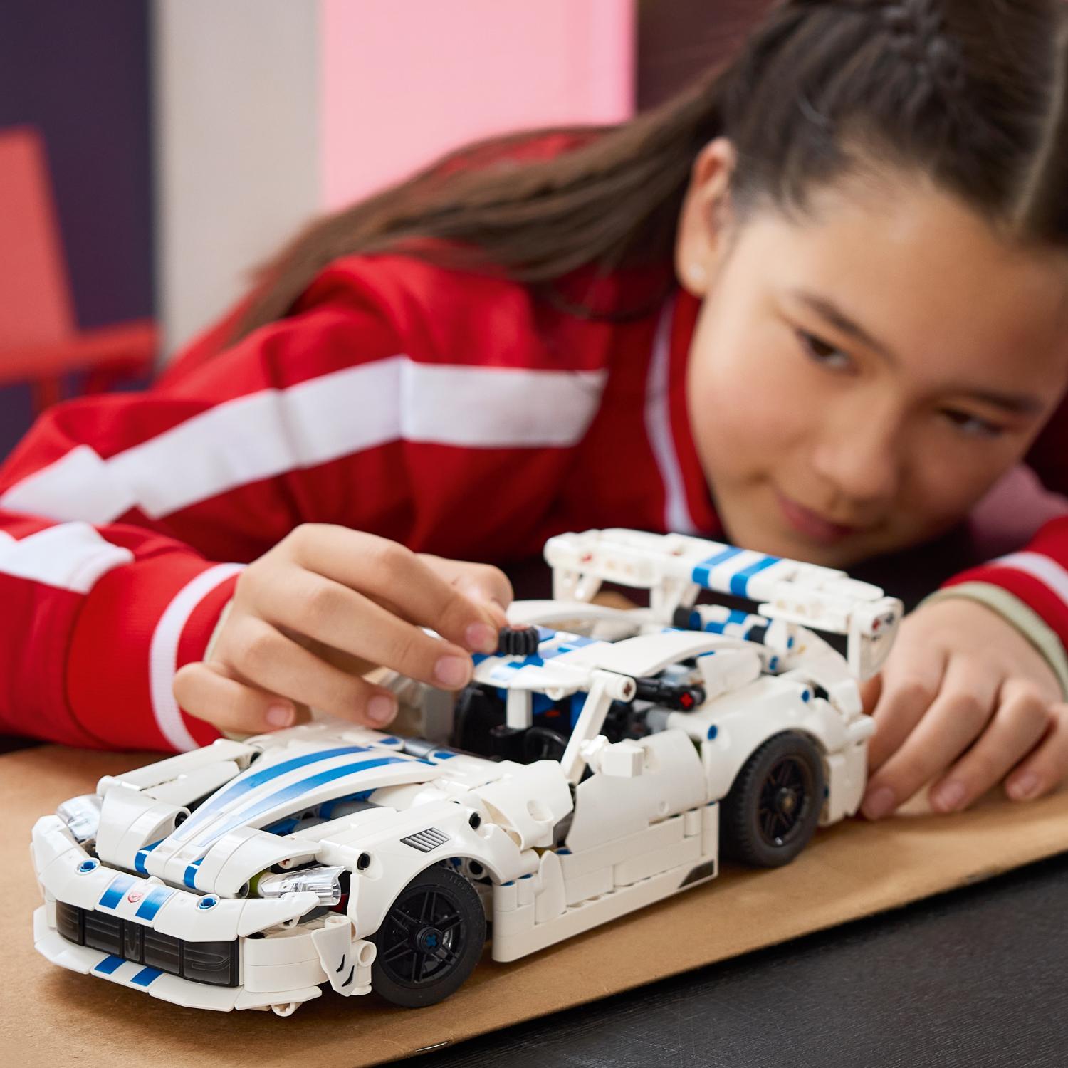 LEGO® Technic™ Dodge Viper GTS-R Sports Car 42234 -  - Fagan Toys