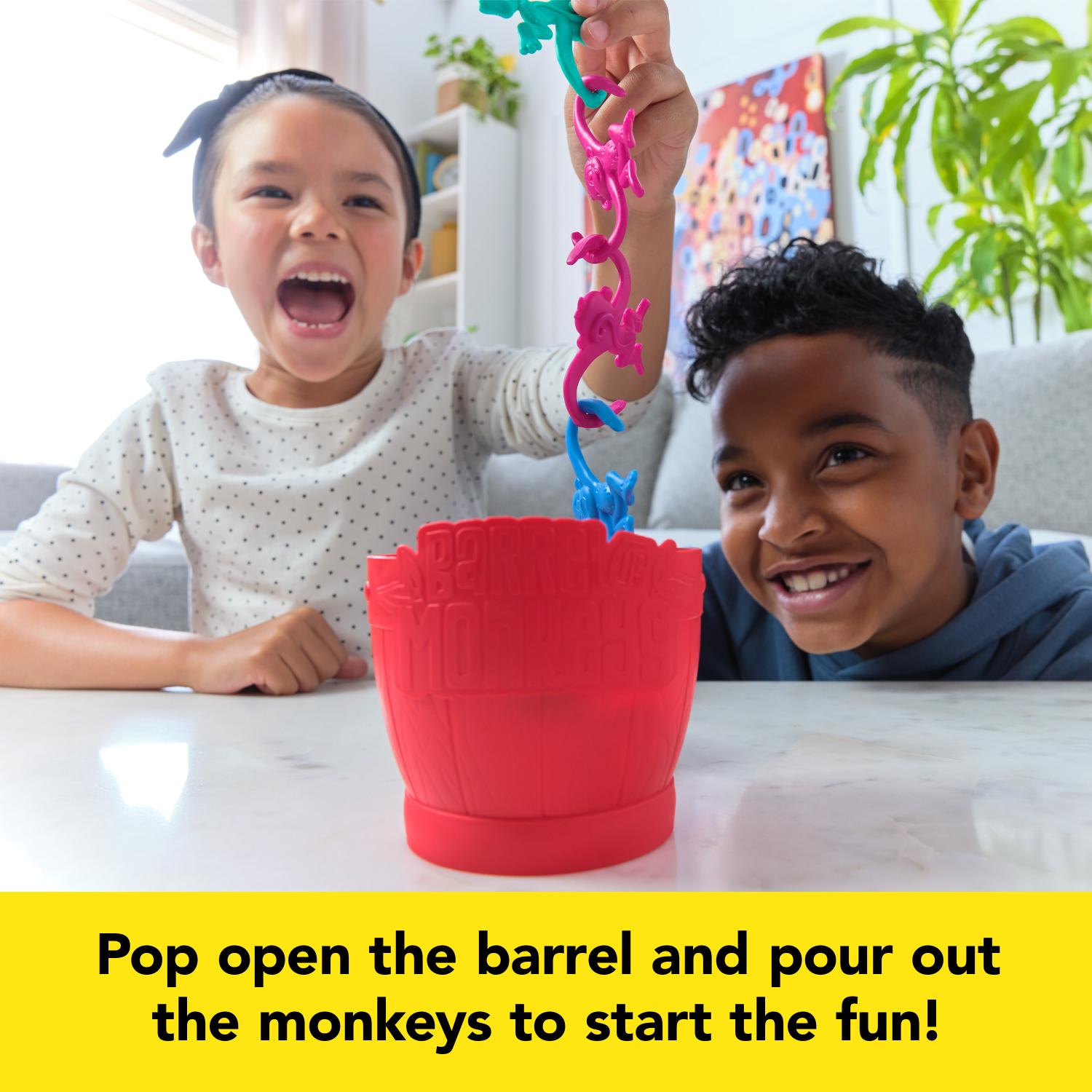 Barrel of Monkeys Classic Linking Family Game