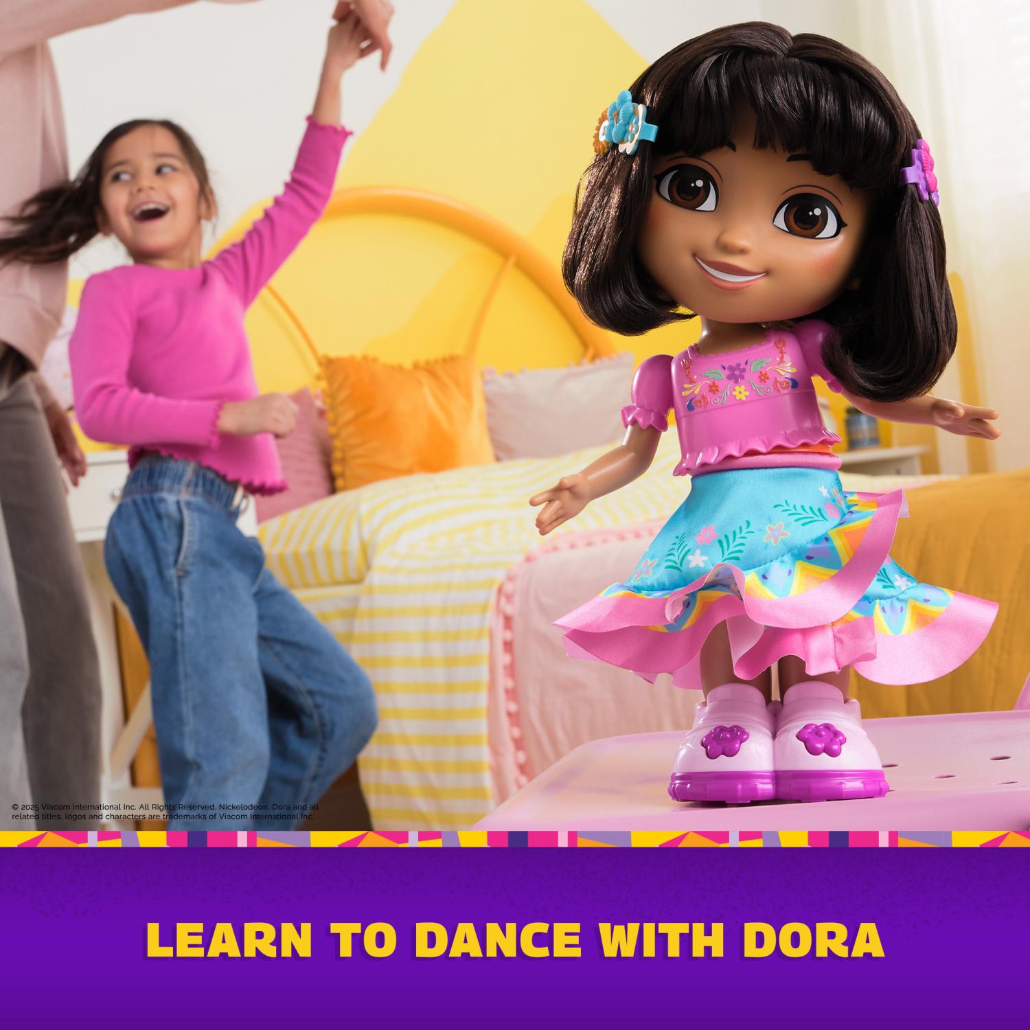Dora the Explorer: Dancing Dora Musical Doll