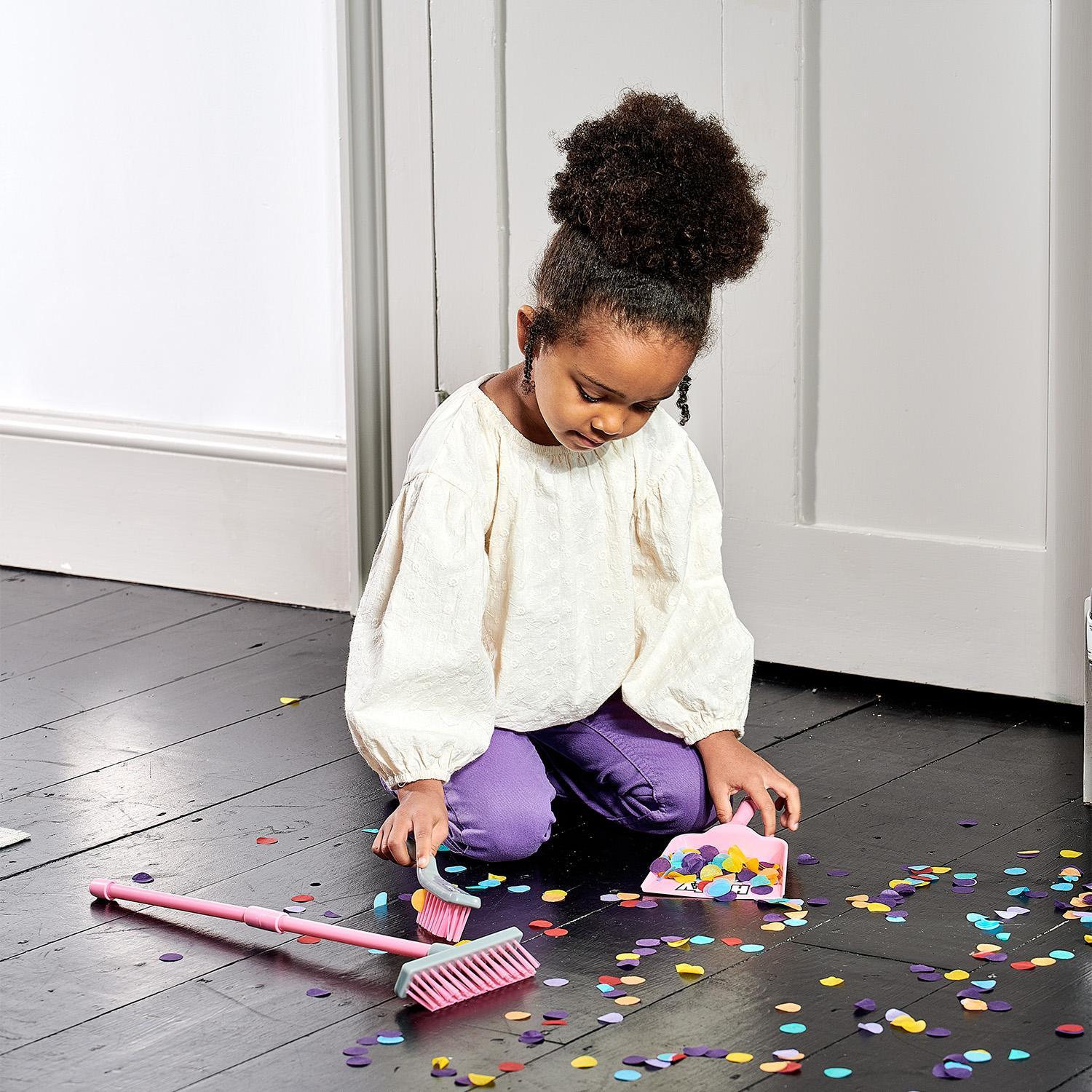 Casdon Hetty Brush Set - Toymaster - Fagan Toys