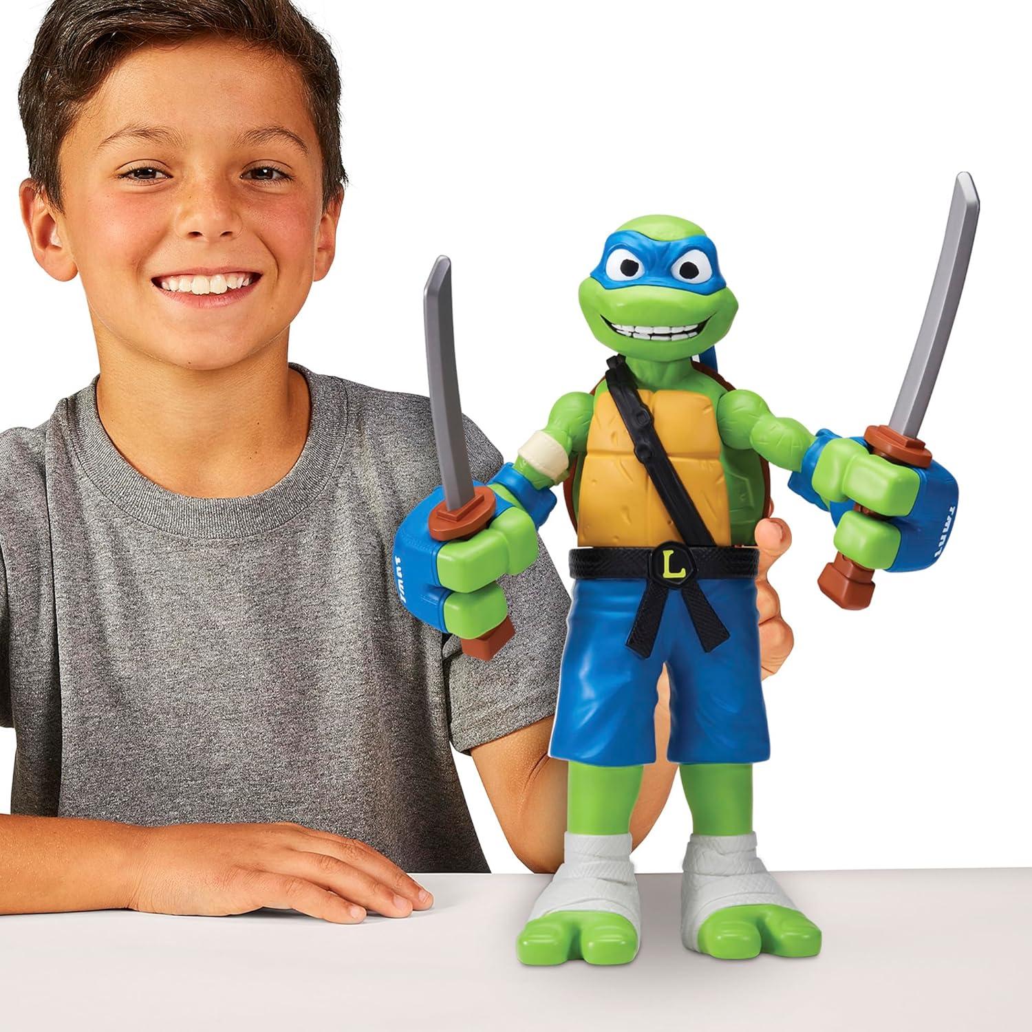 Tales of Teenage Mutant Ninja Turtles: Giant Roll N Punch Leonardo Figure -  - Fagan Toys
