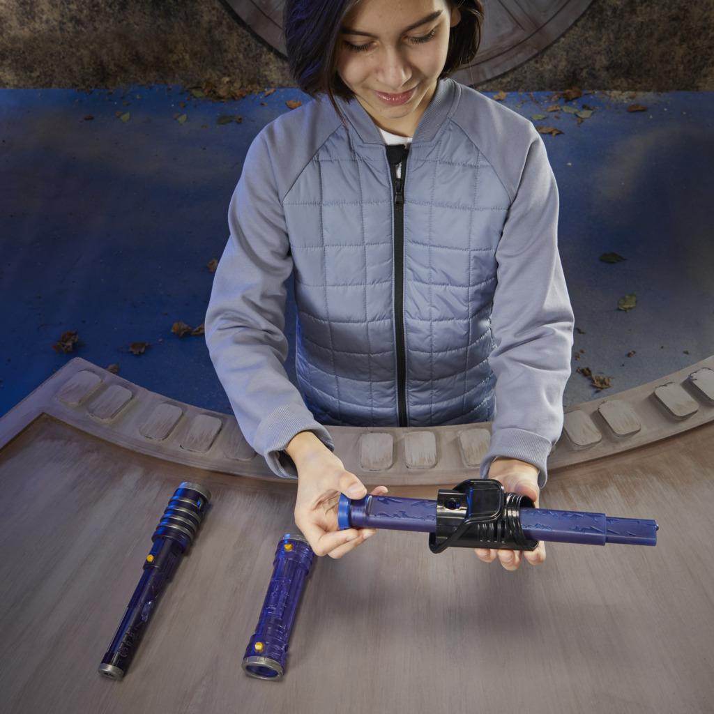 Star Wars Lightsaber Forge Kyber Core Darksaber Electronic Lightsaber - Toymaster - Fagan Toys