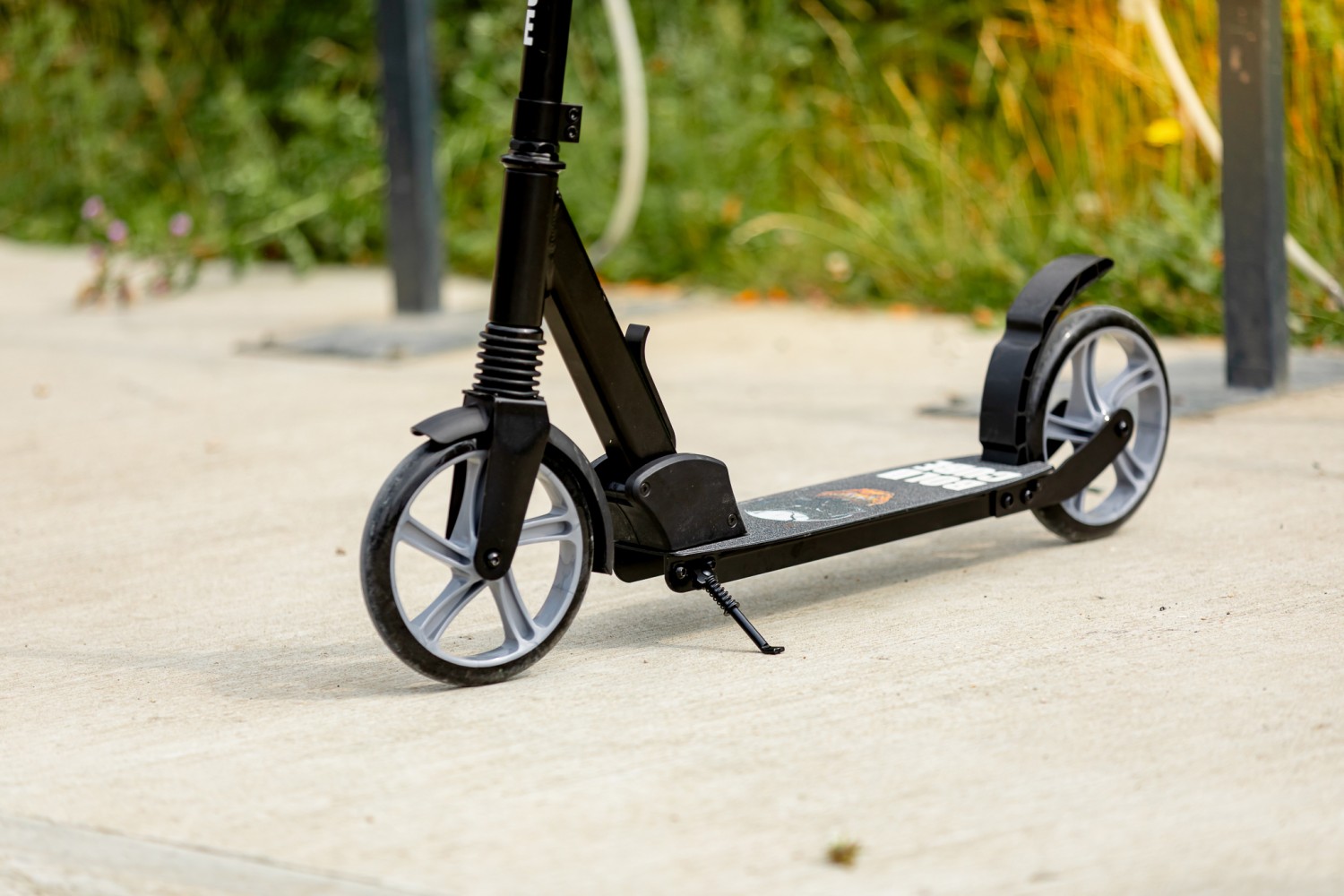 Black - Big 2 Wheel Scooter - Toymaster - Fagan Toys