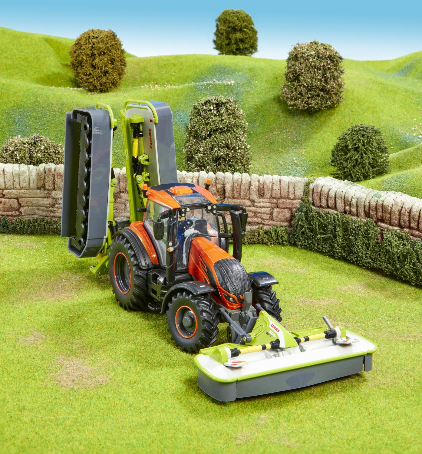 Britains Claas Disco Rear Butterfly Mower - Toymaster - Fagan Toys