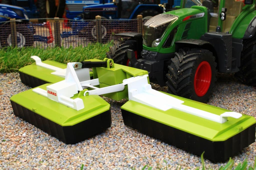 SIKU Claas Triple Rotary Mower Front Mounted