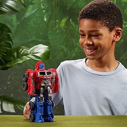 TRANSFORMERS Smash Changer Optimus Prime Action Figure TRANSFORMERS Smash Changer Optimus Prime Action Figure