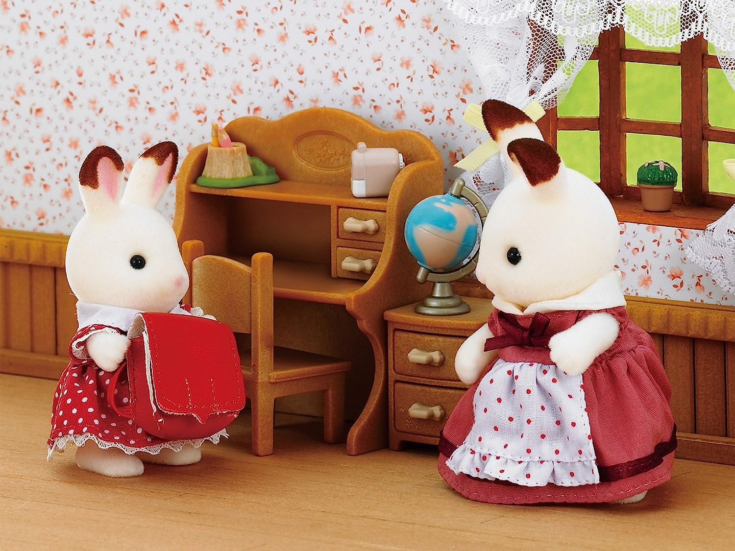 Sylvanian Families Chocolate Rabbit Sister Set Sylvanian Families Chocolate Rabbit Sister Set