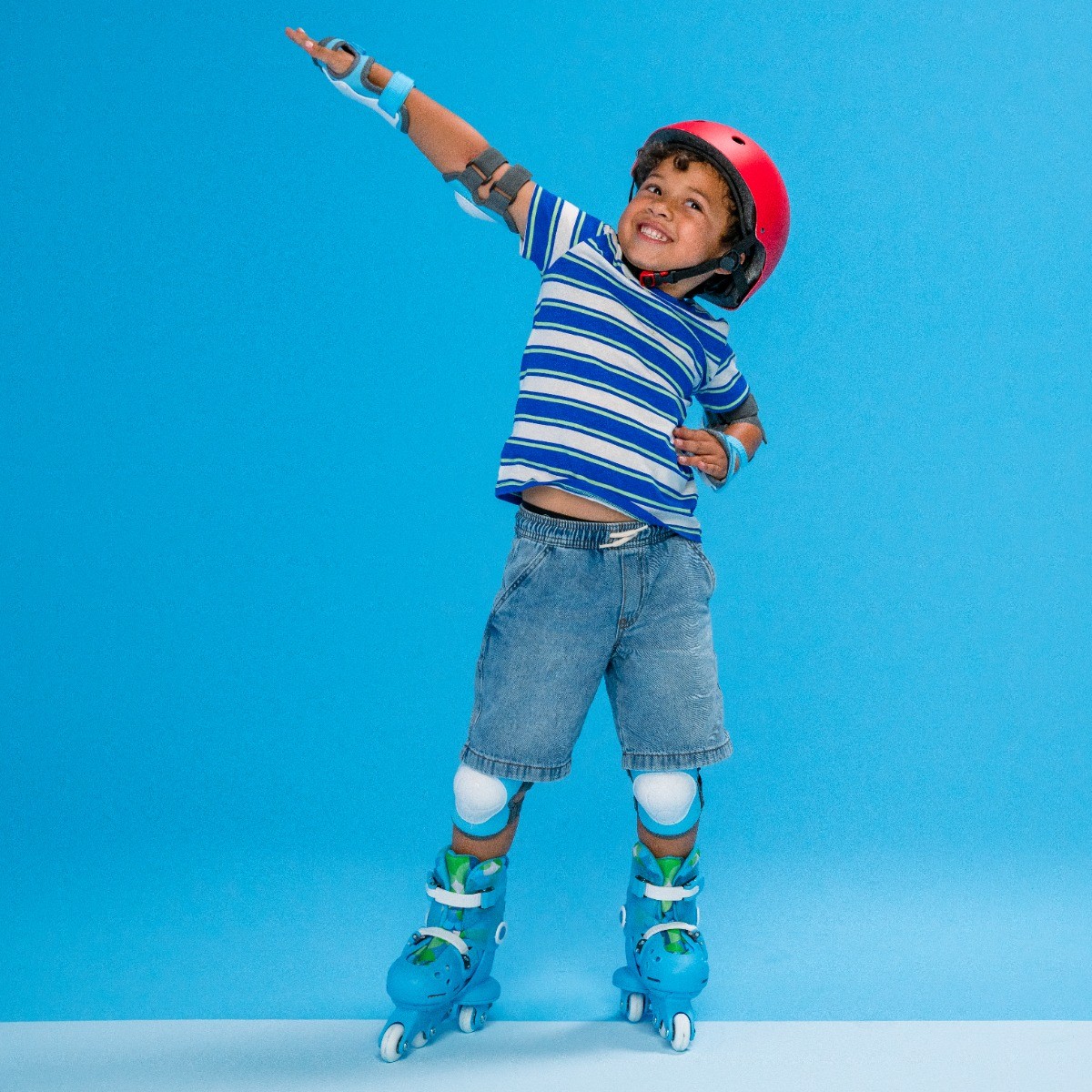 Twista Skates Blue Size 7 -11