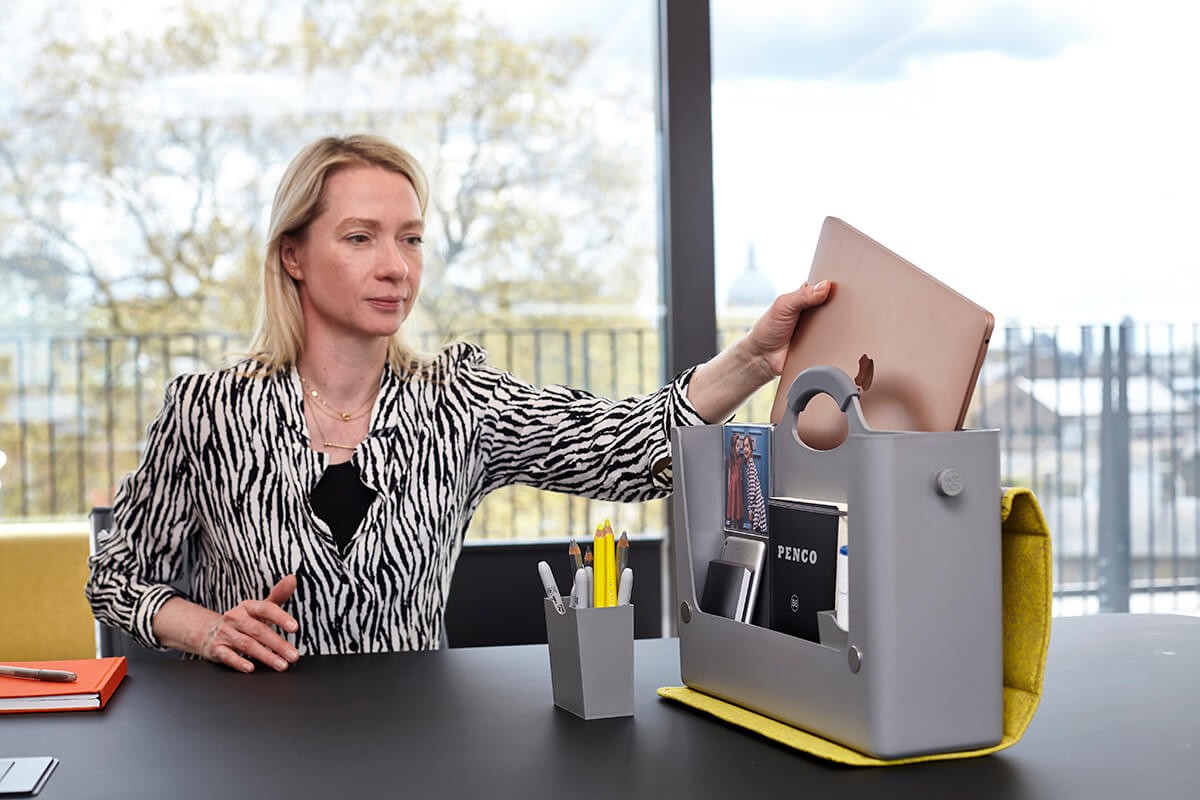 H2W-Cover-Blazer-Winchester