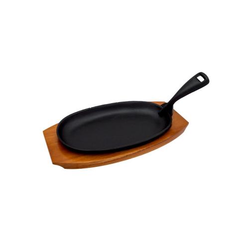 SIZZLER PLATTER CAST IRON OVAL WITH WOODEN BASE 24 x 15.5cm (1)