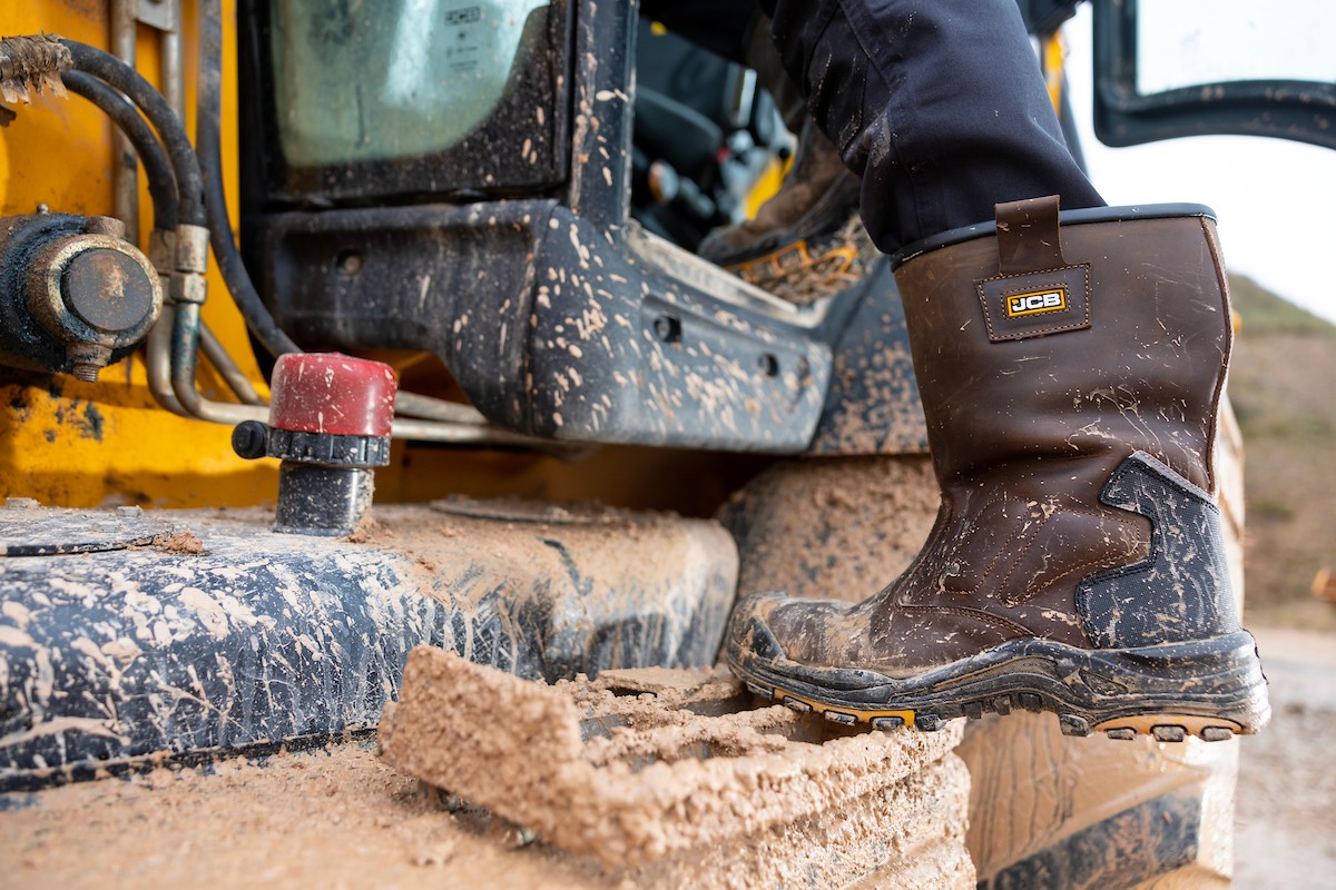 jcb tan safety rigger boots