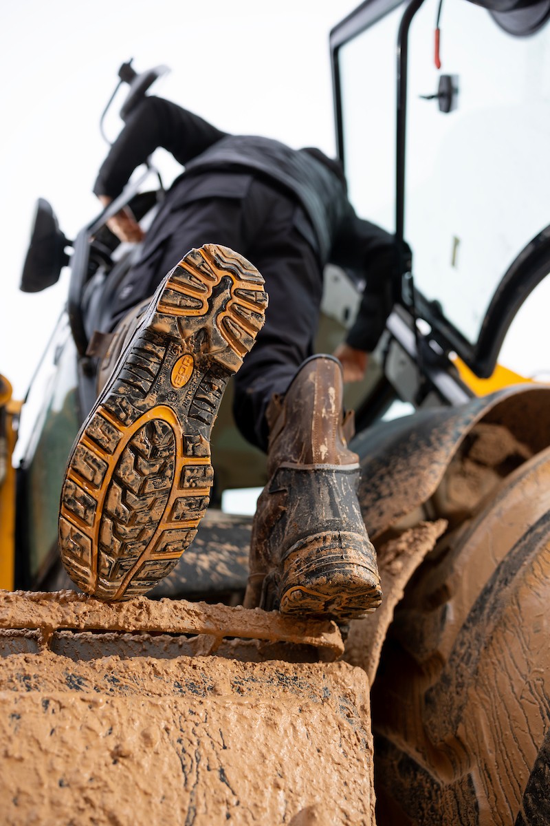jcb tan safety rigger boots