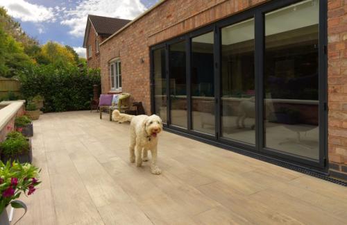 Deckwood Buff 1200 x 295mm