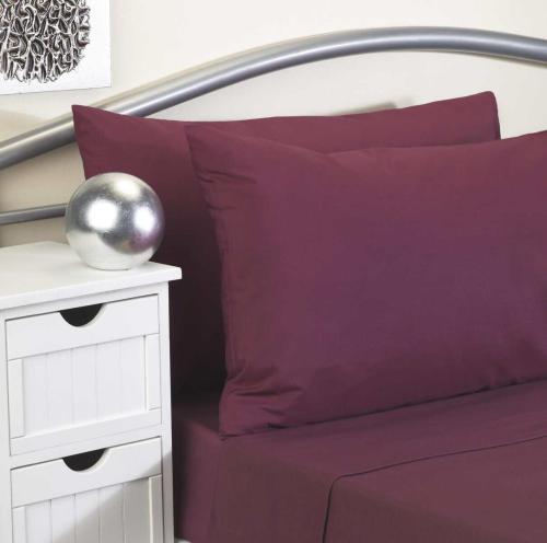 Flame Retardant - Pillowcase (pair) - Burgundy