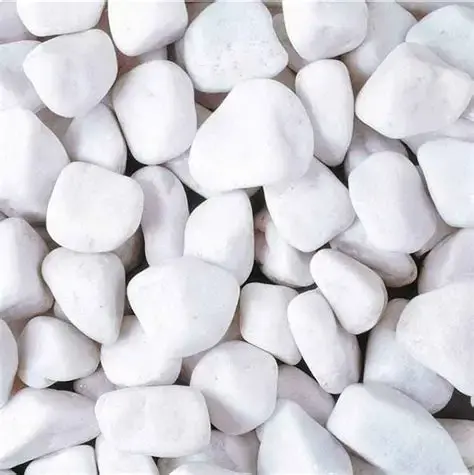 WHITE PEBBLES 20/40MM BULK BAG  