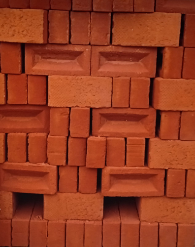 Lingfield Multi Off-Shade Bricks