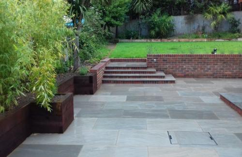 Pavestone Light Grey Premium Sandstone Paving Slab Contractor Pack 19.50 Sq Metre (20mm Calibrated)