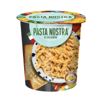 Pasta Nostra Instant Fusilli Pasta Pot - Cheese & Black Pepper (8x70g)