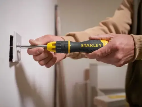 Stanley Multibit Ratchet Screwdriver with 10 Bits (7220001) - EpicCentre Supply Ltd