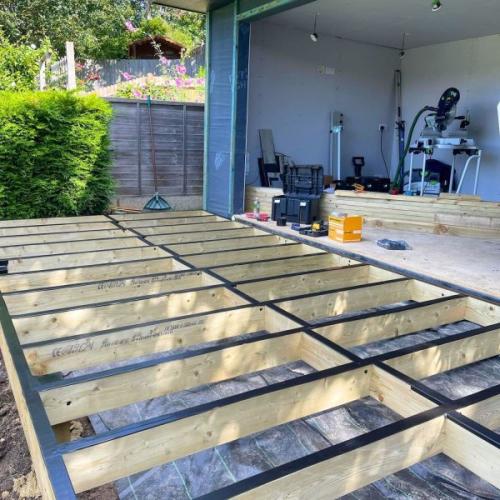 Walther Strong 100mm x 20M Deck Tape (WS100PRO20BLK) - Buy Your Timber Online with Nottage Timber Merchants - Serving South Wales Since 1964