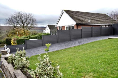 RJFENCESLATE