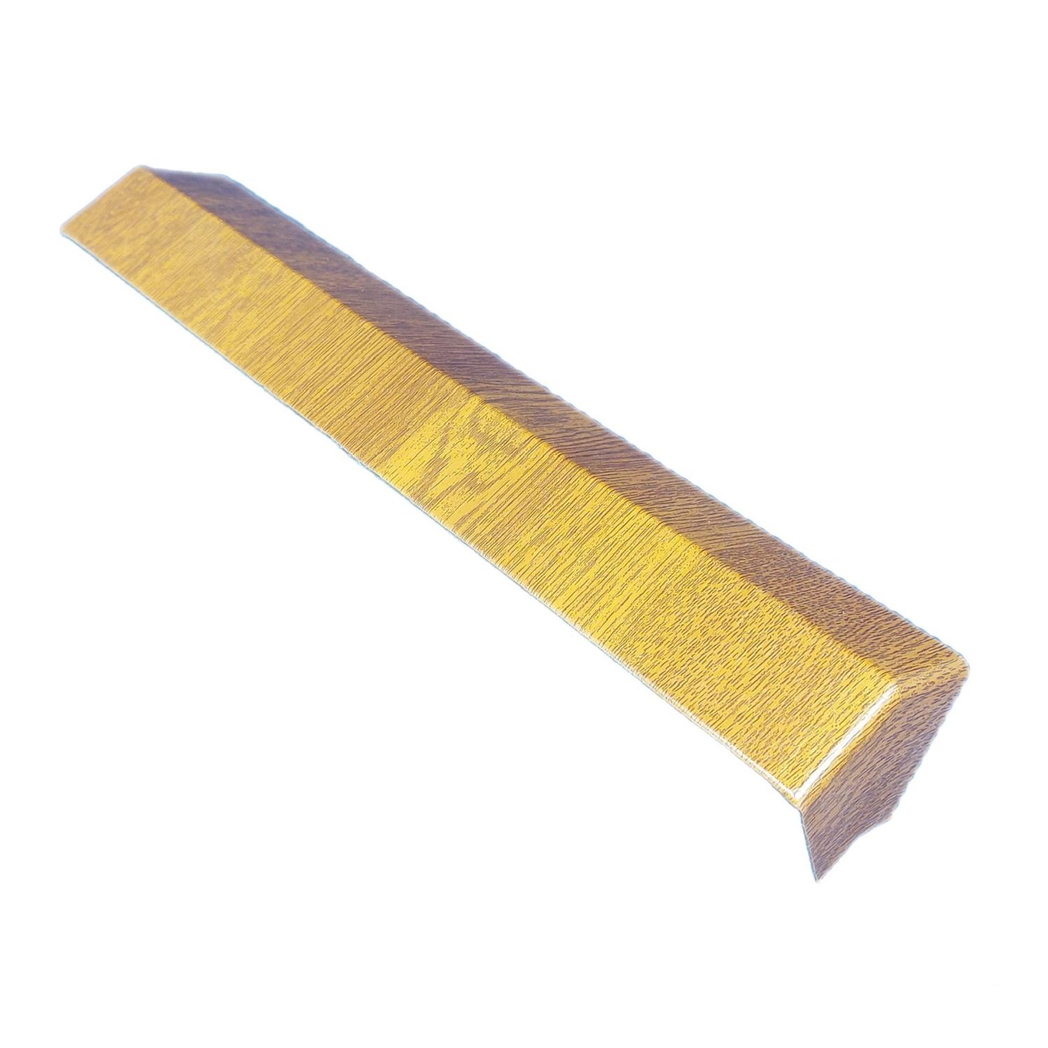 300mm x 135° External Corner Golden Oak