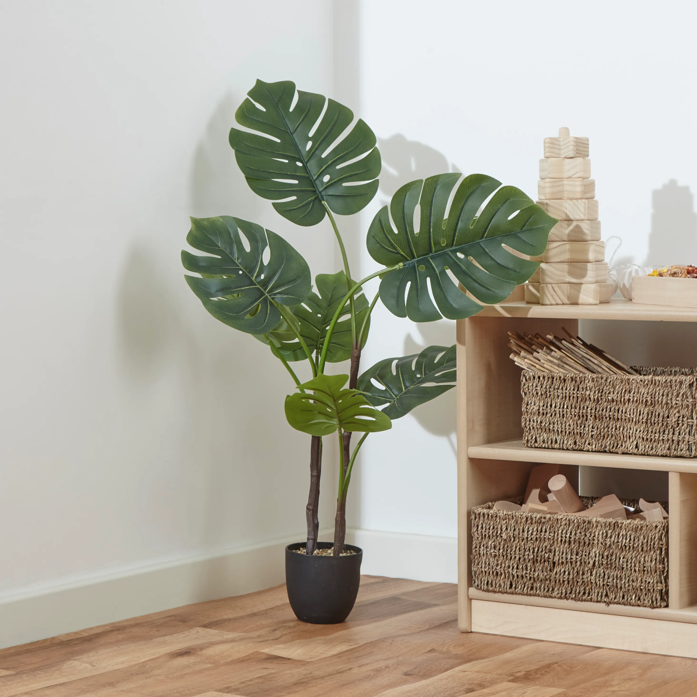 Artificial Flowers and Plants