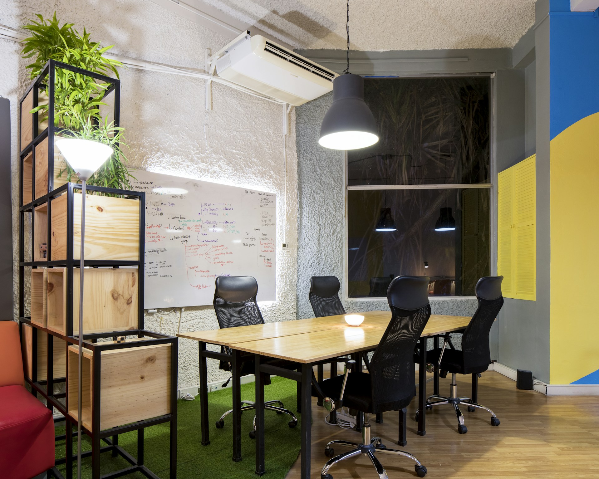 UK manufactured office furniture