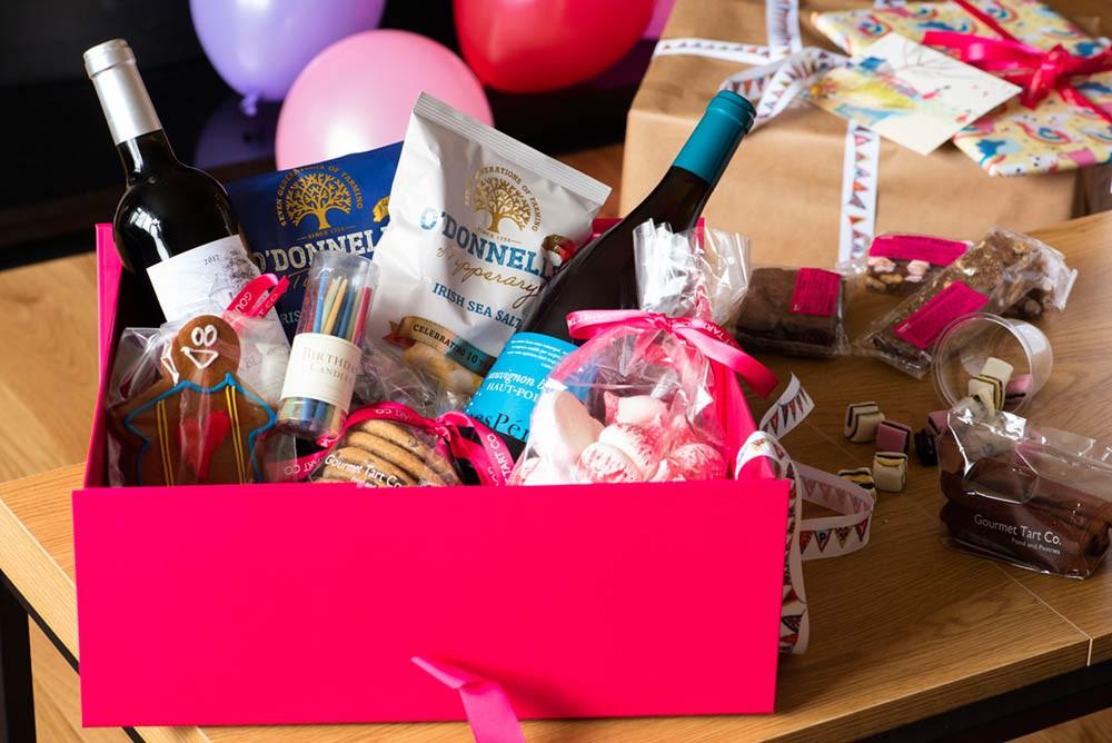 Gourmet Tart Staff Hampers