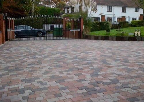 CASTLEPAVE SMOOTH 60MM SYCAMORE 3 SIZE MIX