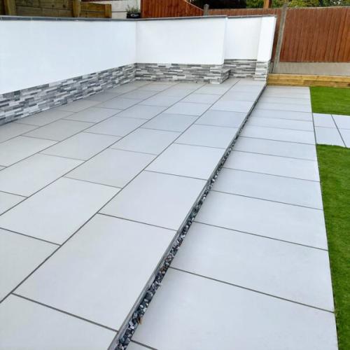 20MM KANDLA GREY SMOOTH PORCELAIN PAVING TILE 900X600