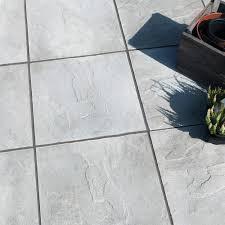 450X450 RIVEN NATURAL GREY PAVING