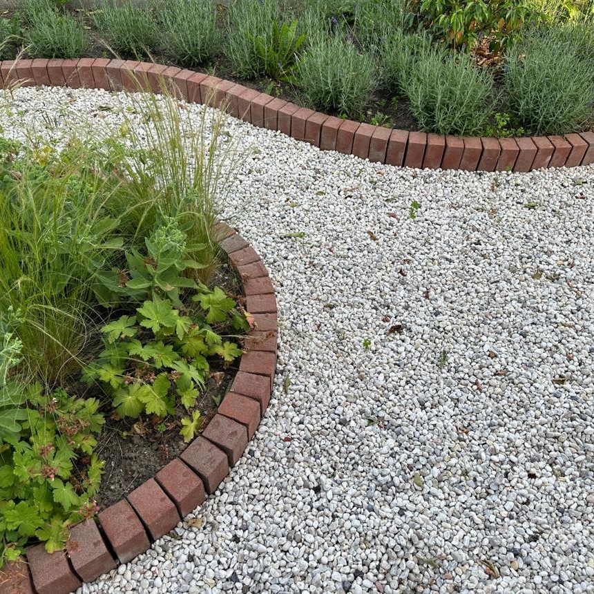 gravel used for garden path landscaping