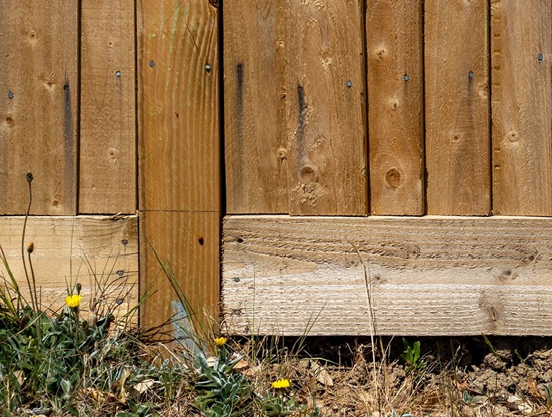 Timber Posts & Gravel Boards