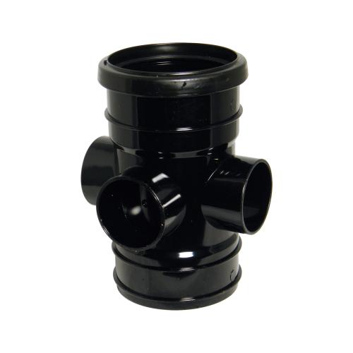 Boss Pipe Socket/Solvent Push Fit Black